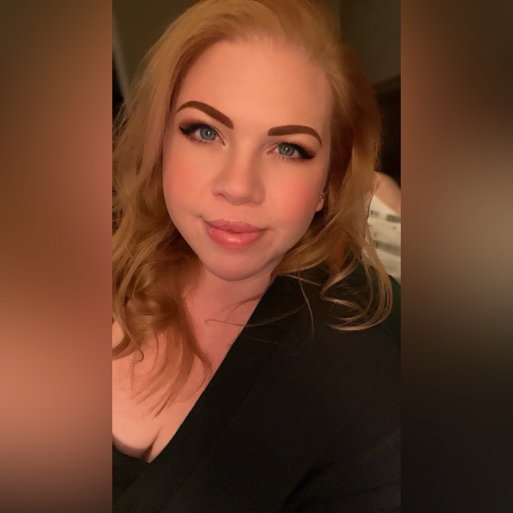 Meet your Posher, Allyson